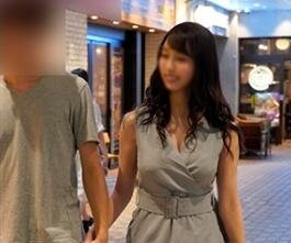 FRIN-044 【個人攝影】美人模特不倫映像流出 專屬巨乳模特和大牌制作人的密會