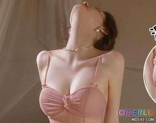  蕾丝吊带纯情粉燕公主